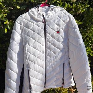 Tommy Hilfiger White Quilted Hooded Puffer Jacket